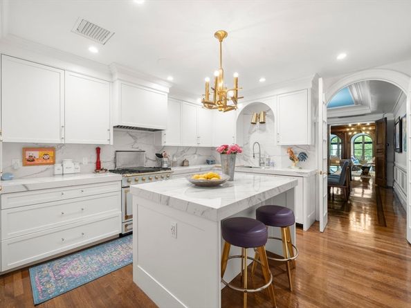 258-260 Beacon St 4, Boston MA 02116