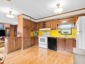 28 Dots Lane, Wareham MA 02558