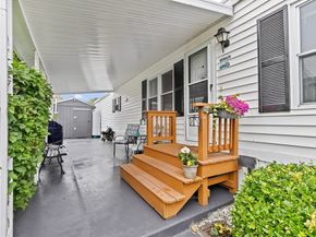 28 Dots Lane, Wareham MA 02558