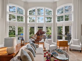 9 High Ridge Dr, Mattapoisett MA 02739