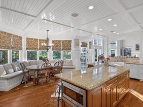 9 High Ridge Dr, Mattapoisett MA 02739