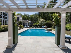 9 High Ridge Dr, Mattapoisett MA 02739