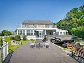 104 Kings Cove Beach Road, Weymouth MA 02191