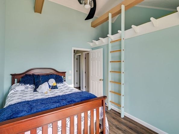 104 Kings Cove Beach Road, Weymouth MA 02191