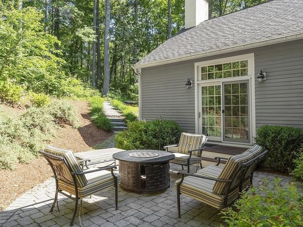 62 Waite Rd, Boxborough MA 01719