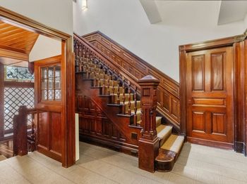 55 W Broadway