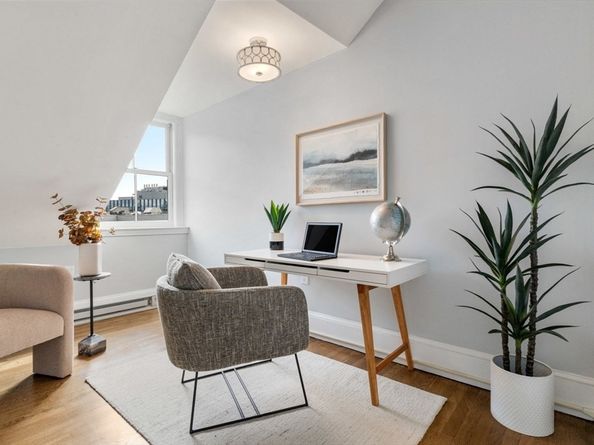 55 W Broadway 8, Boston MA 02127