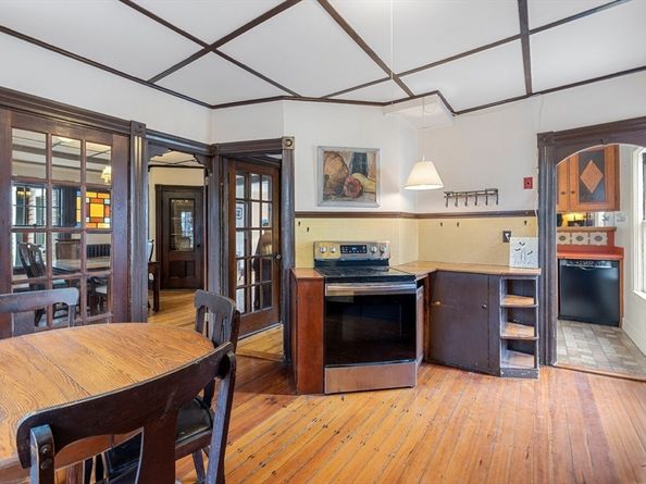 12 Temple Street, Medford MA 02155