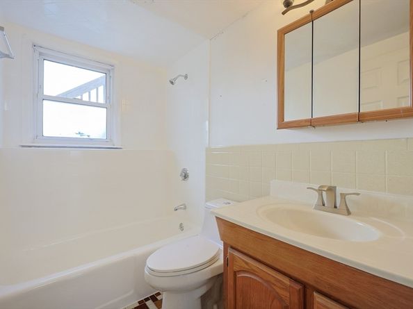 117 Pierce St, Malden MA 02148