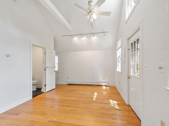 23 Centre Ave, Belmont MA 02478