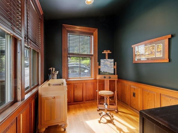 23 Centre Ave, Belmont MA 02478
