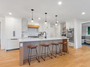 23 Centre Ave, Belmont MA 02478