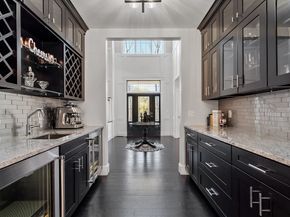 3 Toronto Ave, Gloucester MA 01930