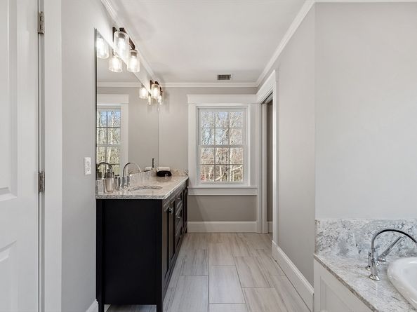 3 Toronto Ave, Gloucester MA 01930