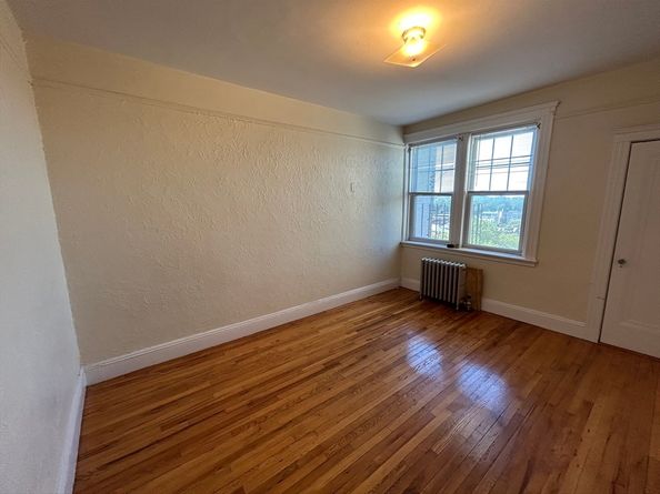 1691 Commonwealth 32, Boston MA 02135