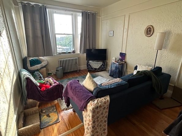 1691 Commonwealth 32, Boston MA 02135