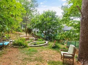90 Southern Ave 90, Essex MA 01929
