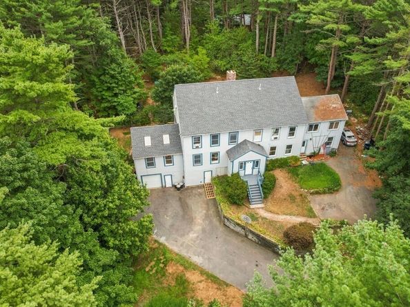 90 Southern Ave 90, Essex MA 01929