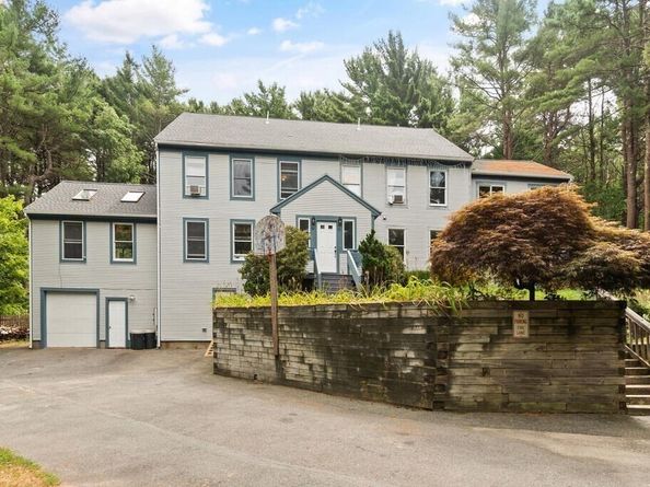 90 Southern Ave 90, Essex MA 01929