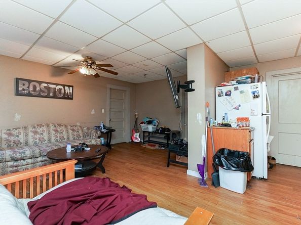479 Main St, Hanson MA 02341