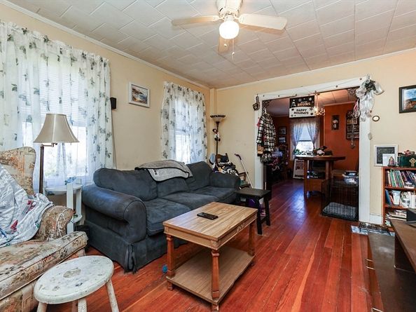 479 Main St, Hanson MA 02341