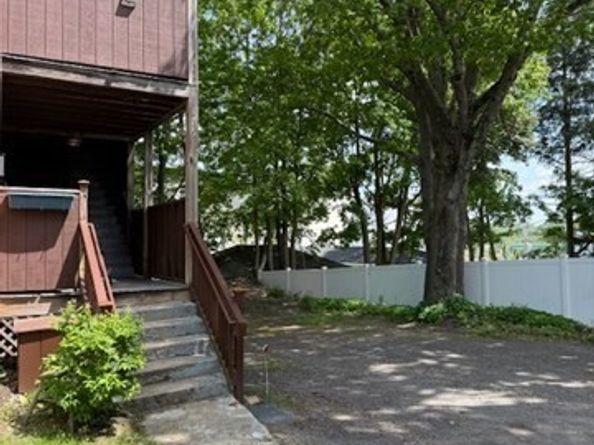 174 - 176 Pleasant Street, Gardner MA 01440