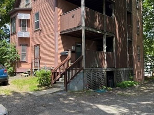 174 - 176 Pleasant Street, Gardner MA 01440