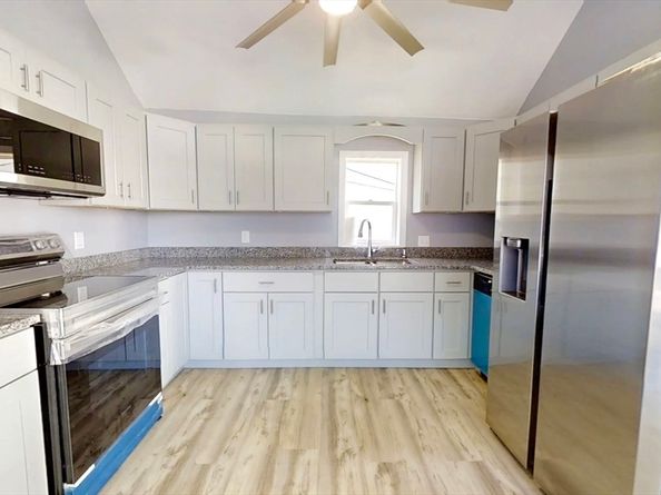 55 Mendon St, Worcester MA 01604
