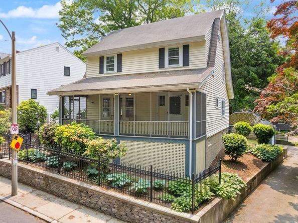 51 Southbourne Rd, Boston MA 02130