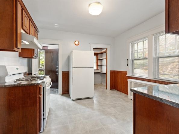 51 Southbourne Rd, Boston MA 02130