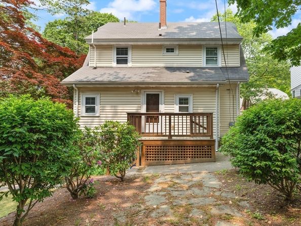 51 Southbourne Rd, Boston MA 02130