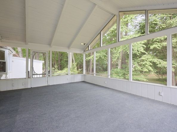 5 Taintor Dr, Sudbury MA 01776