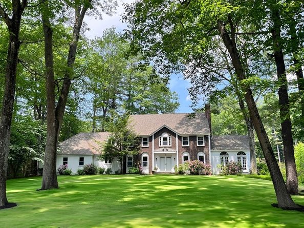 5 Taintor Dr, Sudbury MA 01776