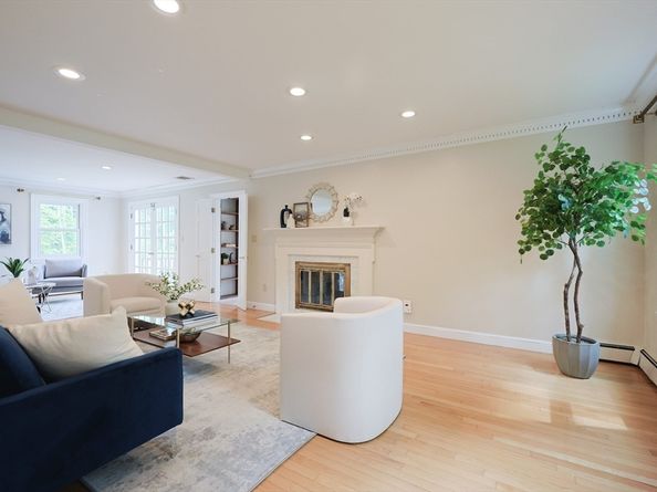 5 Taintor Dr, Sudbury MA 01776