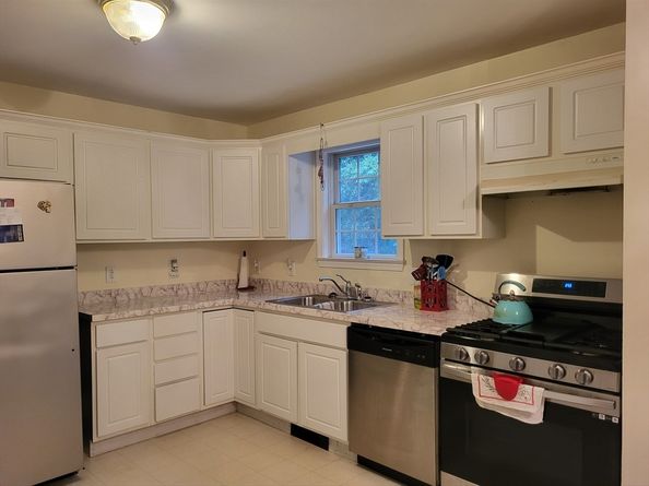 14 Robey Street 14, Boston MA 02119