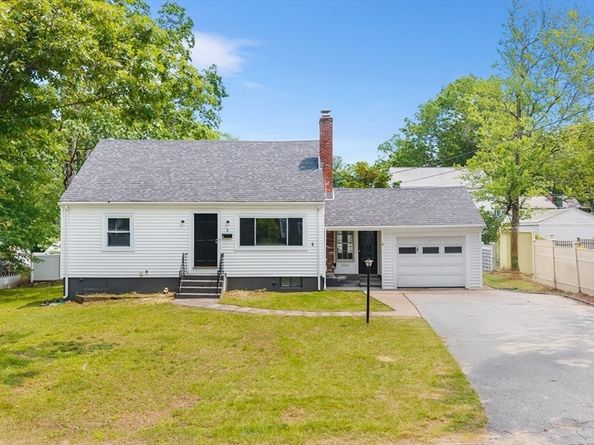 4 Sylvia Ave, Natick MA 01760