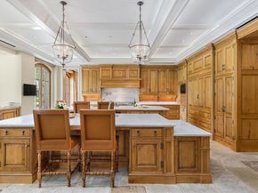 180 Ash Street, Weston MA 02493