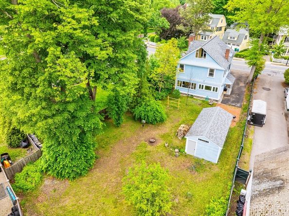 14 Thoreau Street, Concord MA 01742