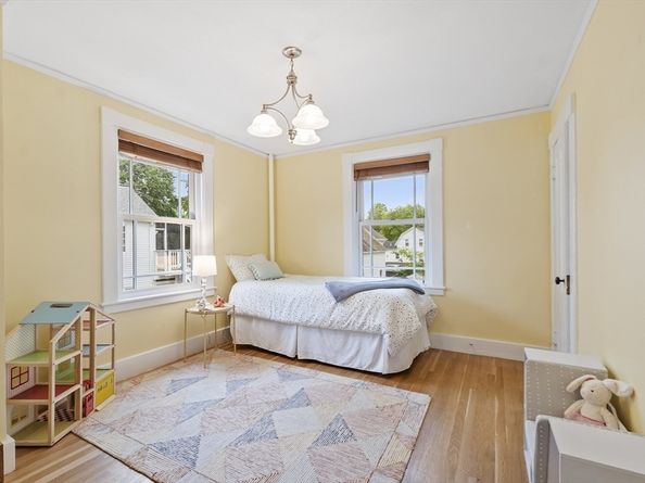 14 Thoreau Street, Concord MA 01742