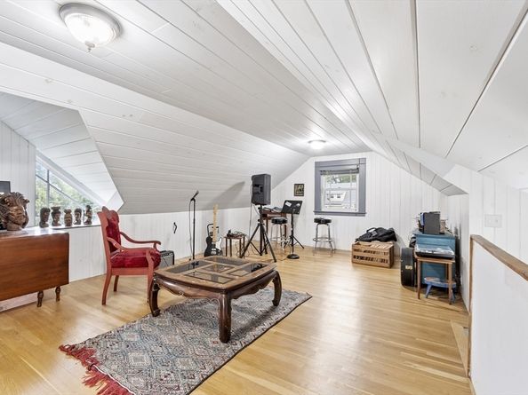 14 Thoreau Street, Concord MA 01742