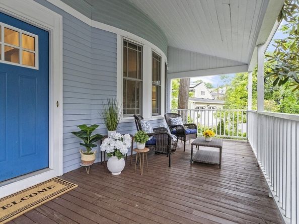 14 Thoreau Street, Concord MA 01742
