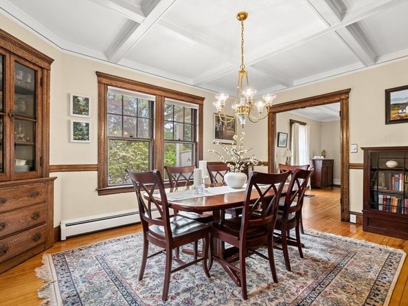 11 Windermere Park, Arlington MA 02476