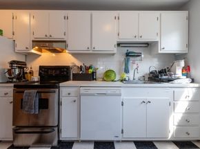 57 Saint Paul St. 19, Brookline MA 02445