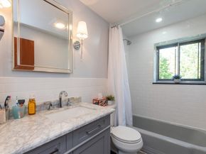 57 Saint Paul St. 19, Brookline MA 02445