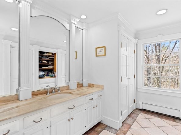 152 Forest Ave, Cohasset MA 02025