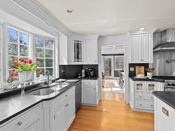 152 Forest Ave, Cohasset MA 02025