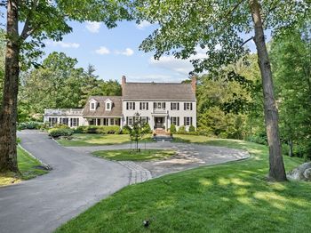 152 Forest Ave