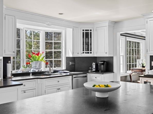 152 Forest Ave, Cohasset MA 02025