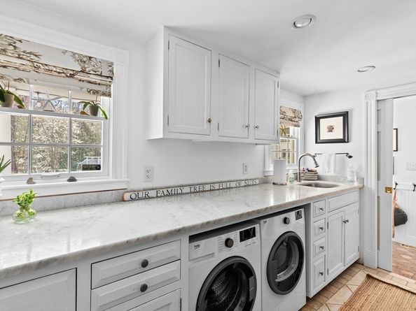 152 Forest Ave, Cohasset MA 02025