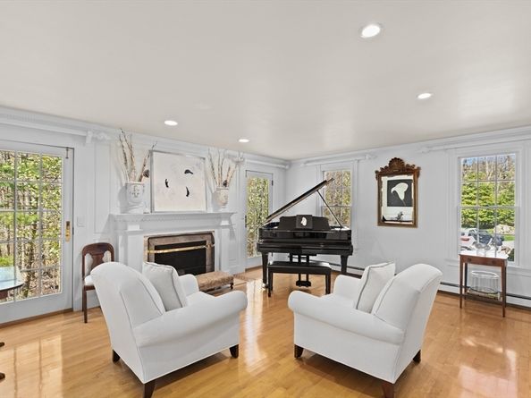 152 Forest Ave, Cohasset MA 02025